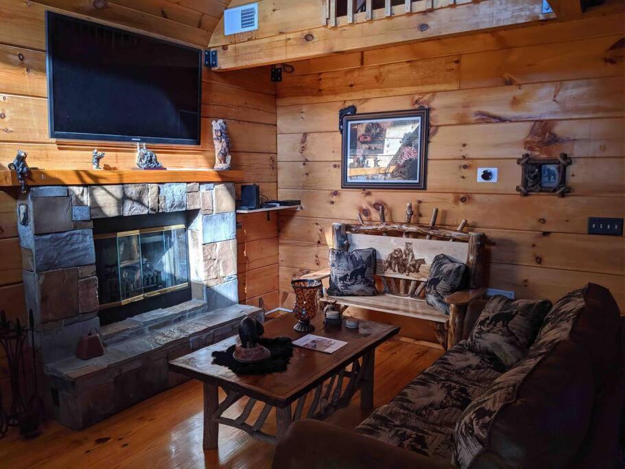 Bear Country Cabin Sevierville Zewnętrze zdjęcie